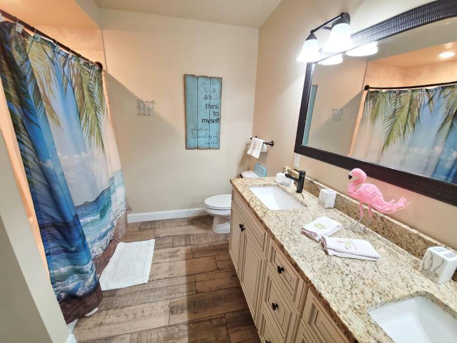 Bahamian Cottage - Heated Pool Walk To The Beach ココアビーチ エクステリア 写真